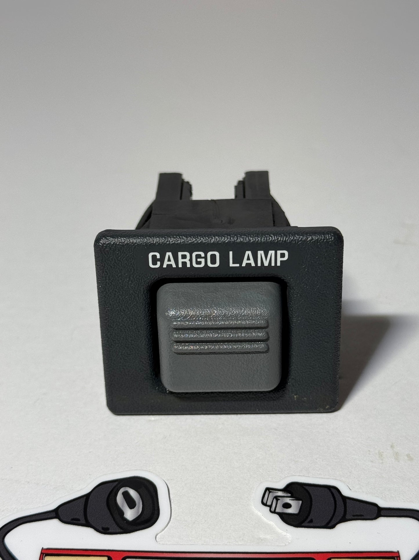 1995-1998 OBS Silverado / Sierra cargo lamp switch control