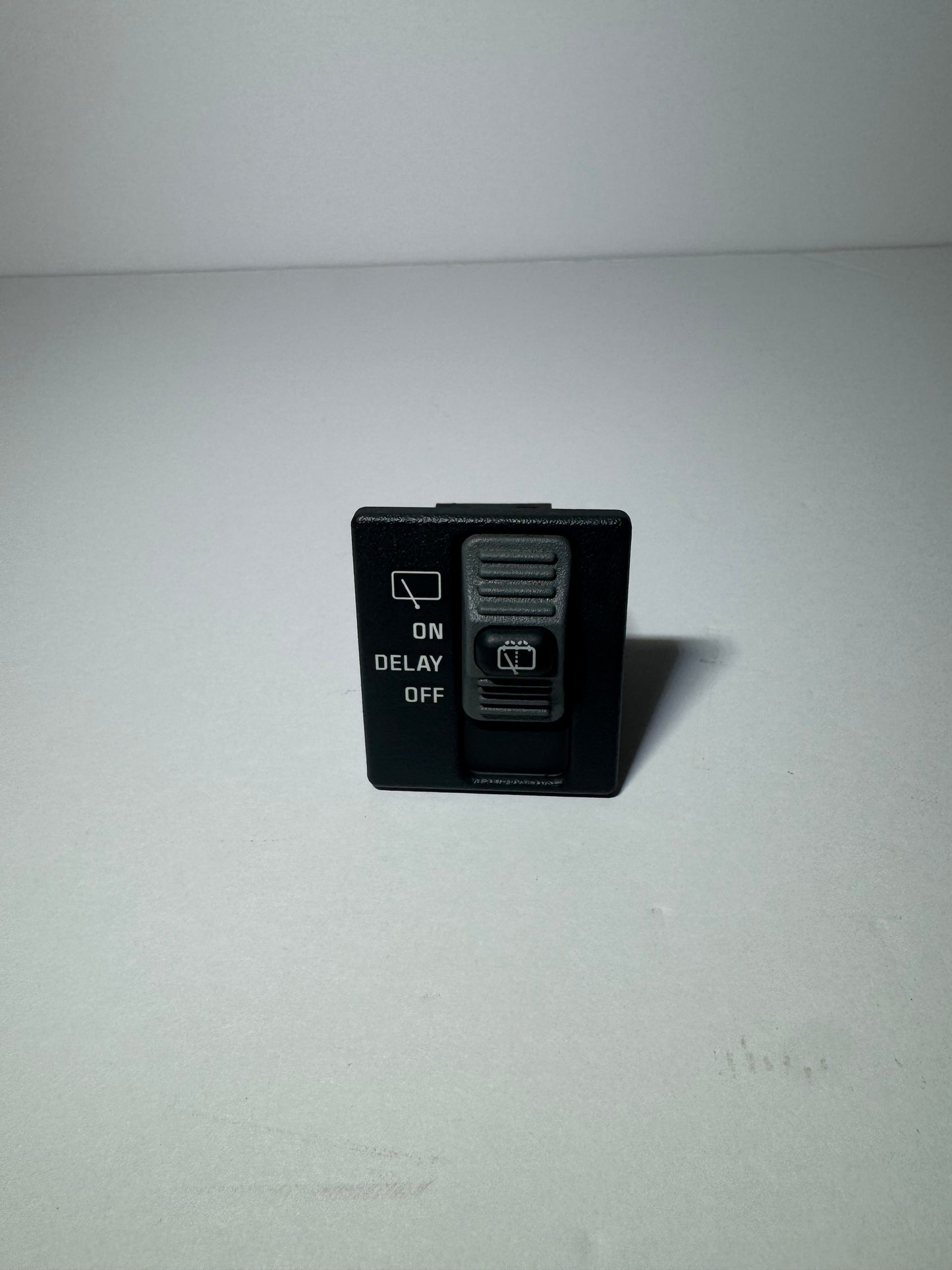 1995-1998 OBS Tahoe / Yukon / Suburban rear wiper OEM switch control