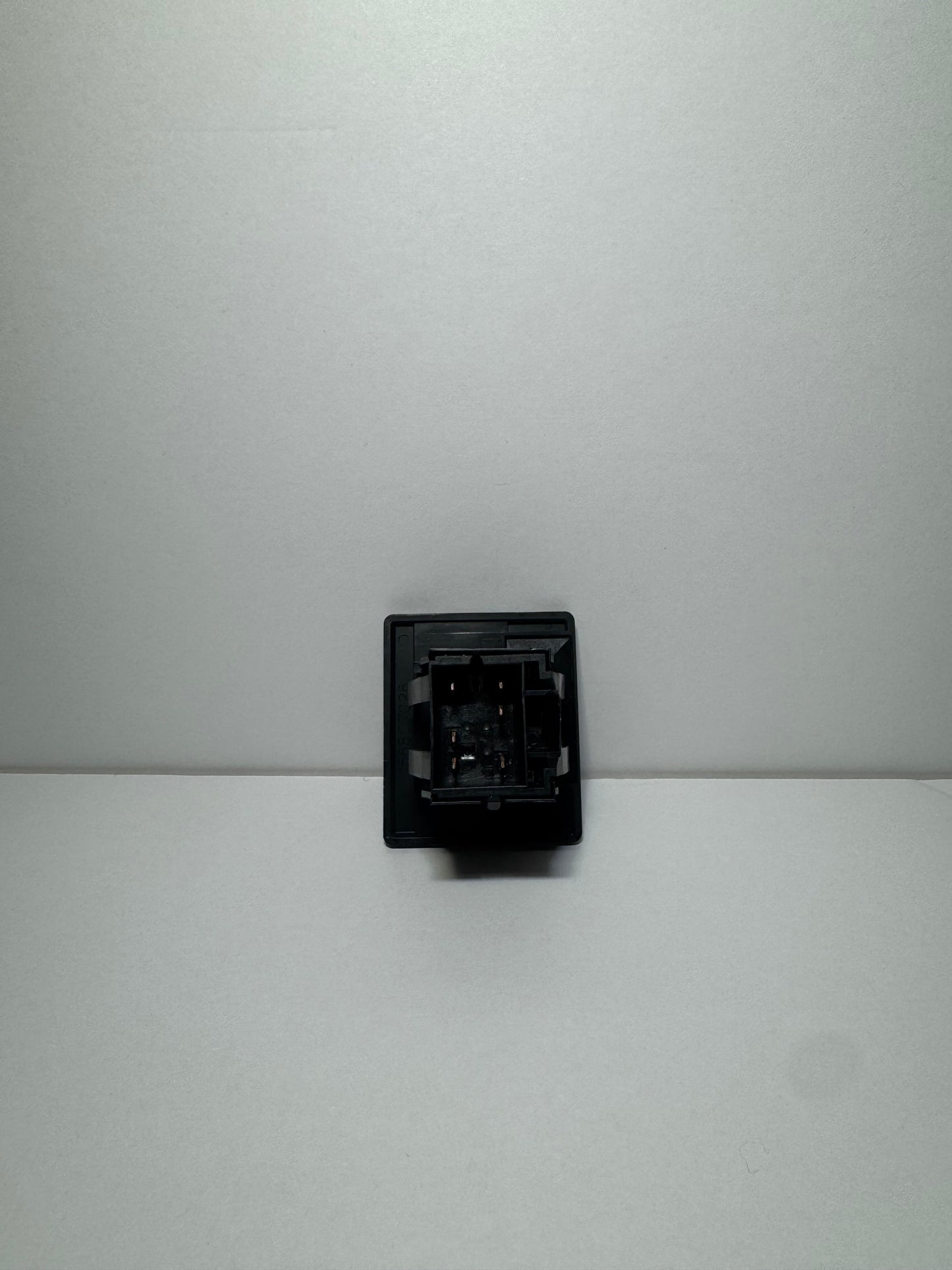 1995-1998 OBS Tahoe / Yukon / Suburban rear wiper OEM switch control