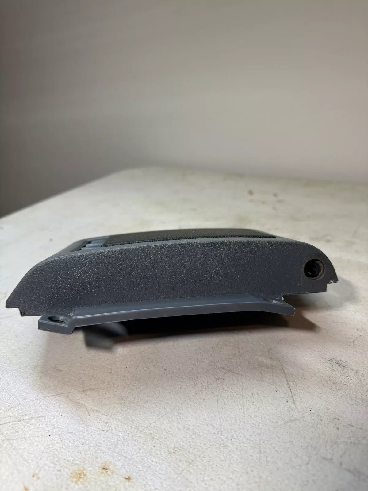 88-94 OBS A/C DELETE Passenger Side Vent Panel GRAY