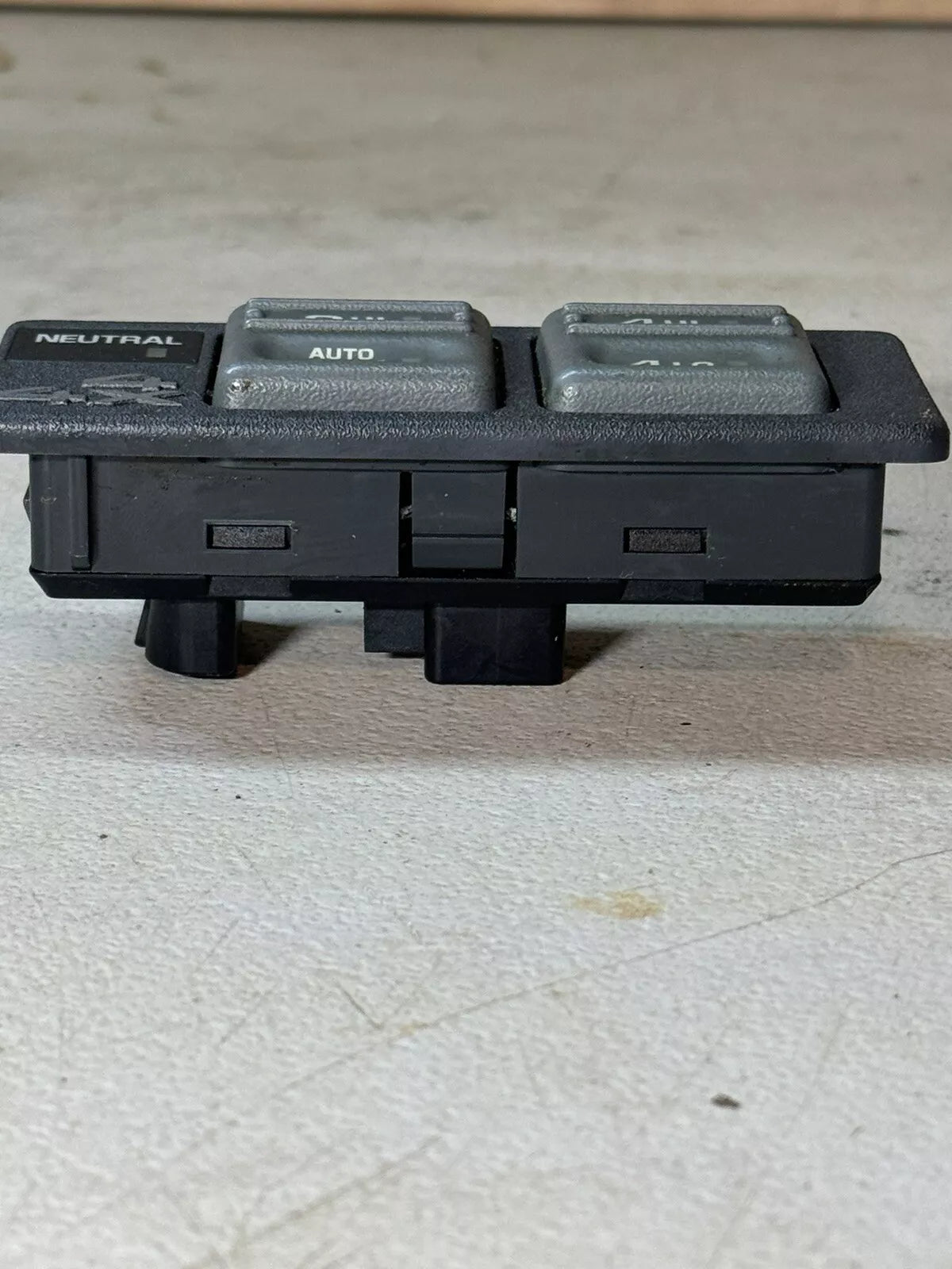 95-99 OBS 4X4 4WD Switch